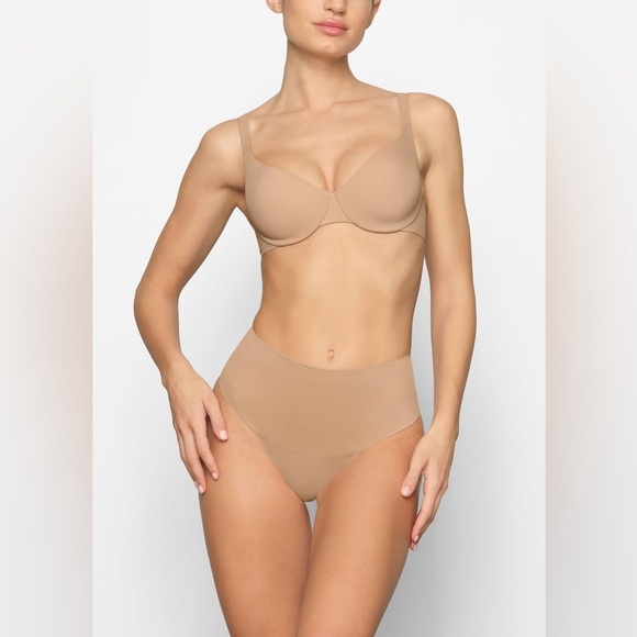 SKIMS Other - SKIMS Smoothing Intimates Unlined Full Coverage Bra - NWT - Color Clay - 38C/40B
